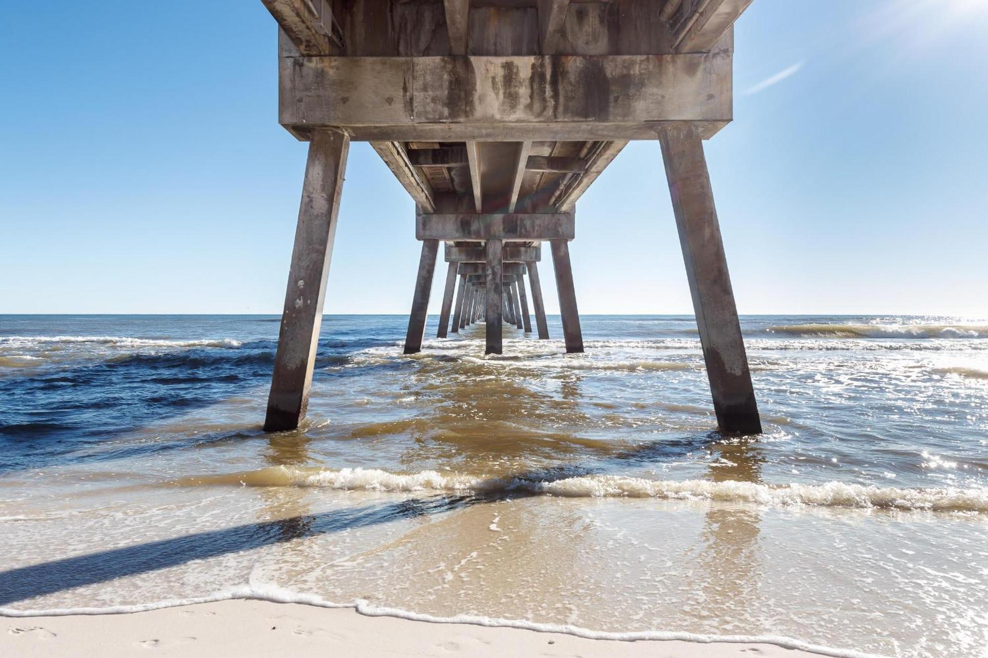 Nautilus 1201 - Gulf Front 2 Bedroom Huge Wrap Around Balcony 2Nd Floor! Fort Walton Beach Bagian luar foto