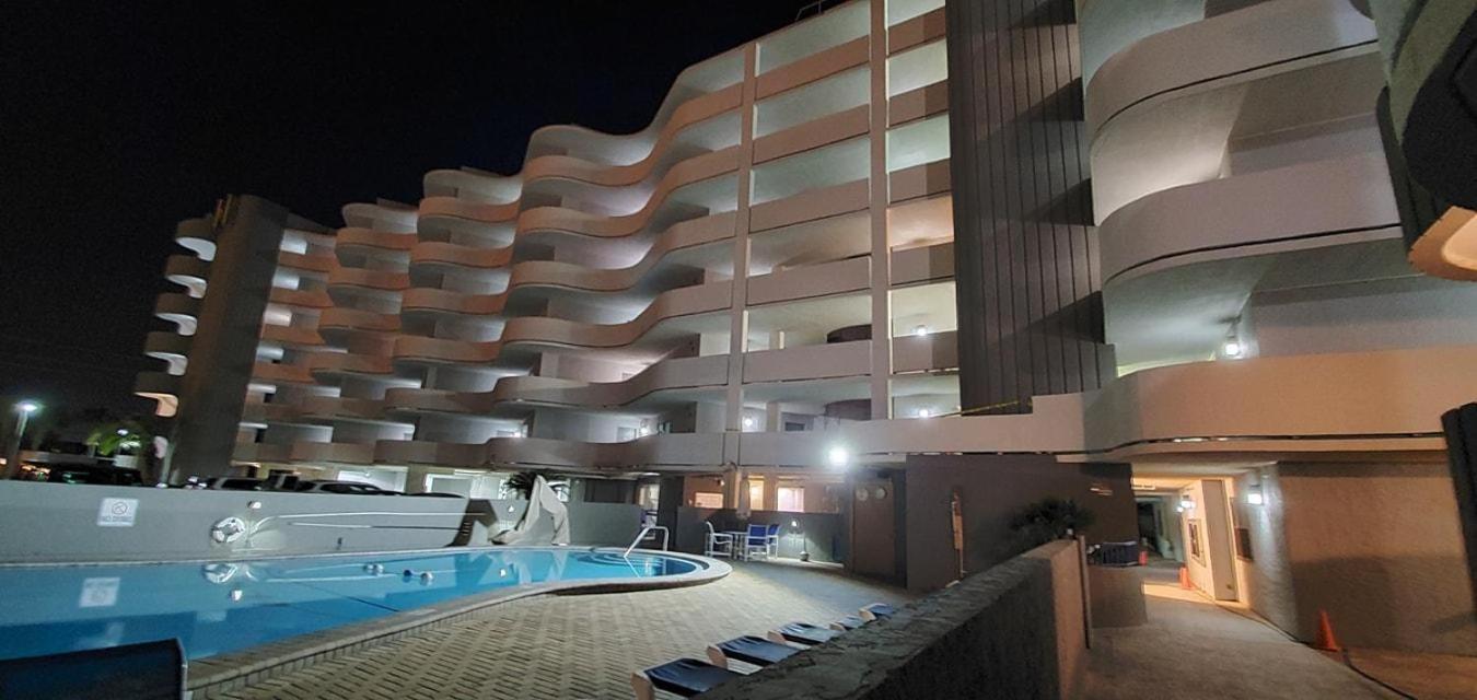Nautilus 1201 - Gulf Front 2 Bedroom Huge Wrap Around Balcony 2Nd Floor! Fort Walton Beach Bagian luar foto
